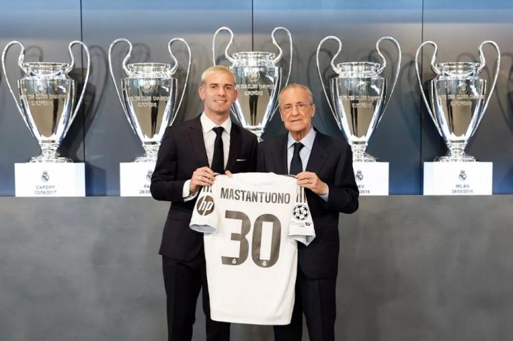 src, aj, 他将身穿 src, aj, 他将身穿